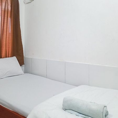 Отель Malibu Syariah Bogor Redpartner Экстерьер фото