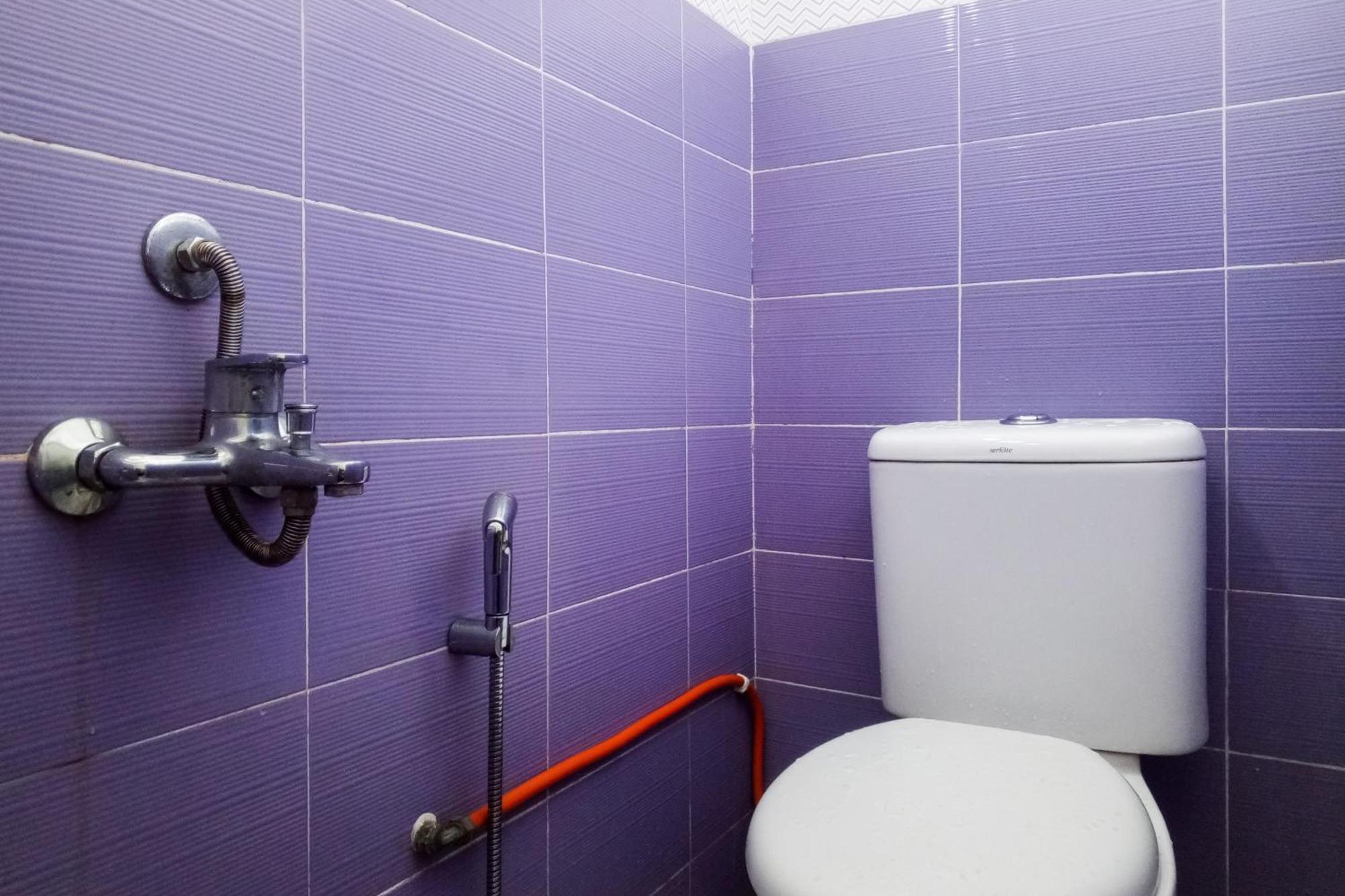 Отель Malibu Syariah Bogor Redpartner Экстерьер фото